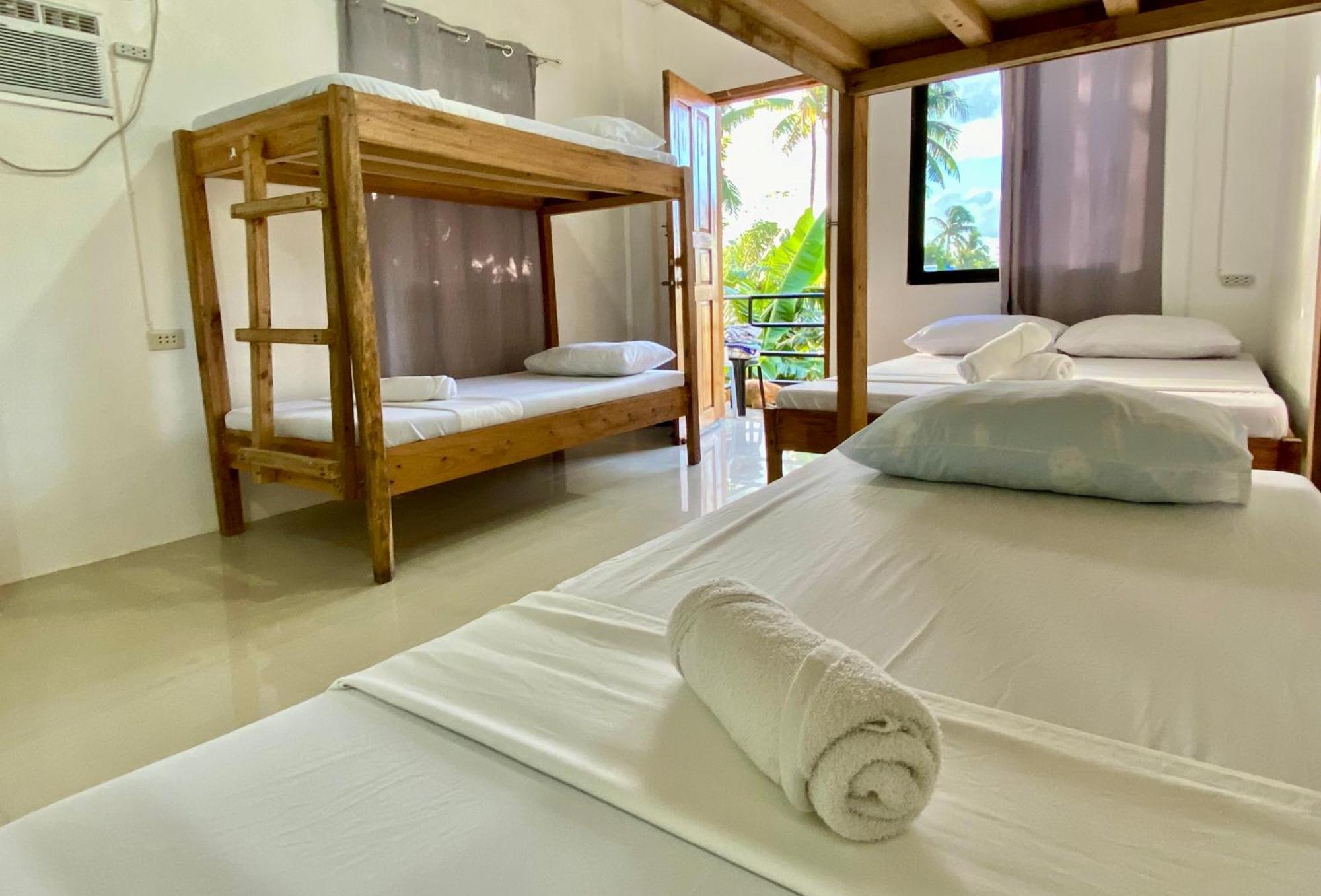 Reddot Guest House General Luna  Εξωτερικό φωτογραφία