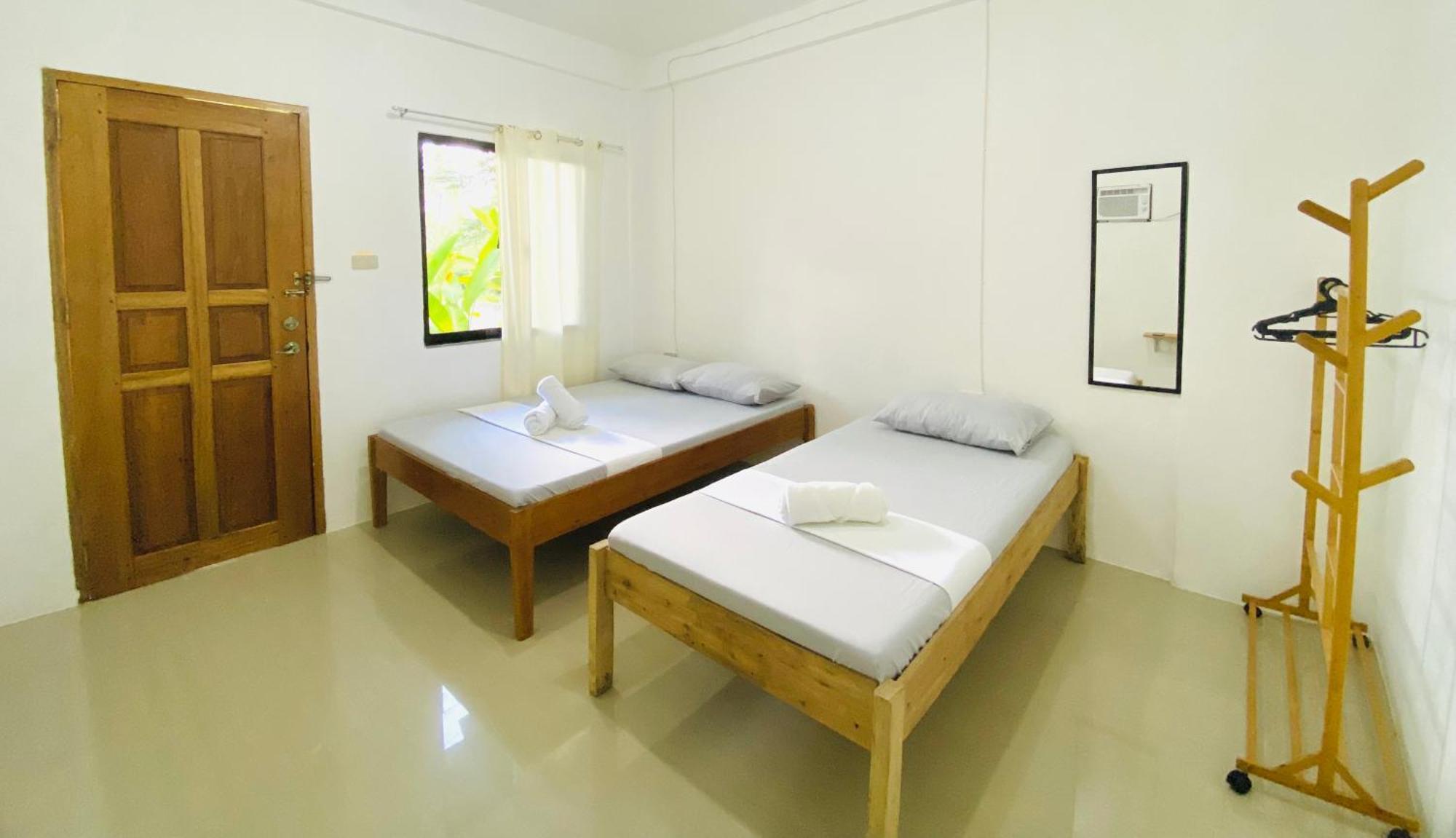 Reddot Guest House General Luna  Εξωτερικό φωτογραφία