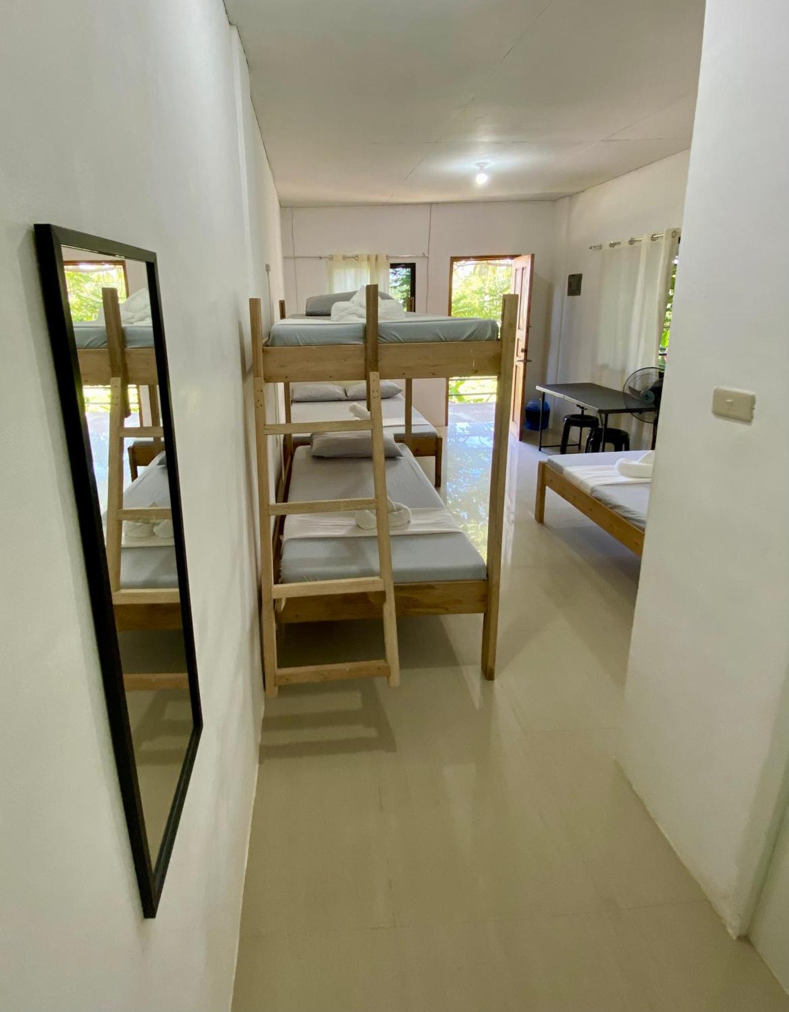 Reddot Guest House General Luna  Εξωτερικό φωτογραφία