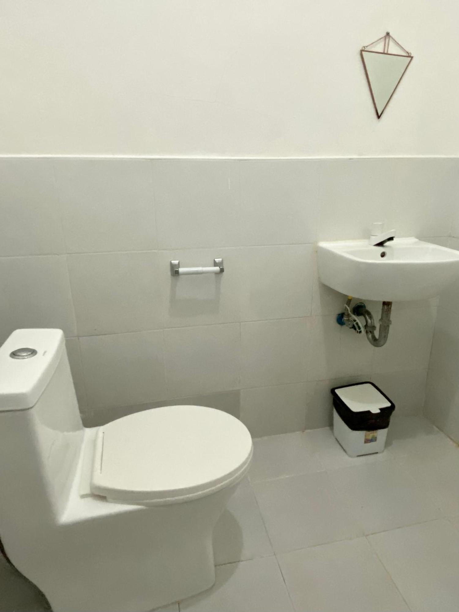 Reddot Guest House General Luna  Εξωτερικό φωτογραφία